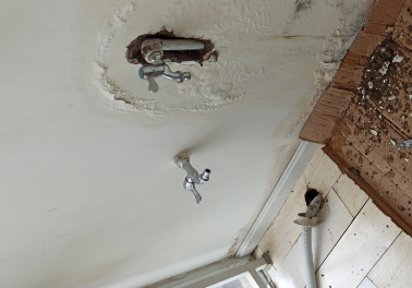 南华卫生间测漏水